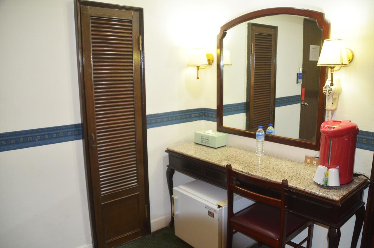 Guang Haw Hotel Tainan Exterior foto